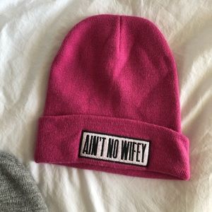 “Ain’t No Wifey” Beanie